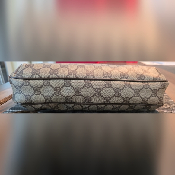 VINTAGE GUCCI BROWN HANDBAG PURSE AUTHENTICITY GUARANTEED WITH DUST BAG - Picture 10 of 15